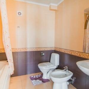 Гостиница Камелот Малореченское