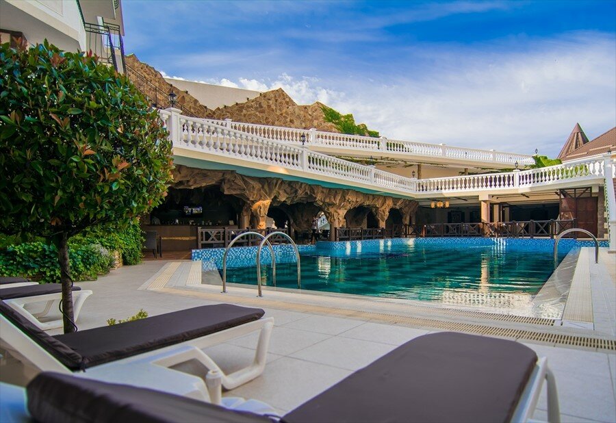 Гостиница Камелот Малореченское