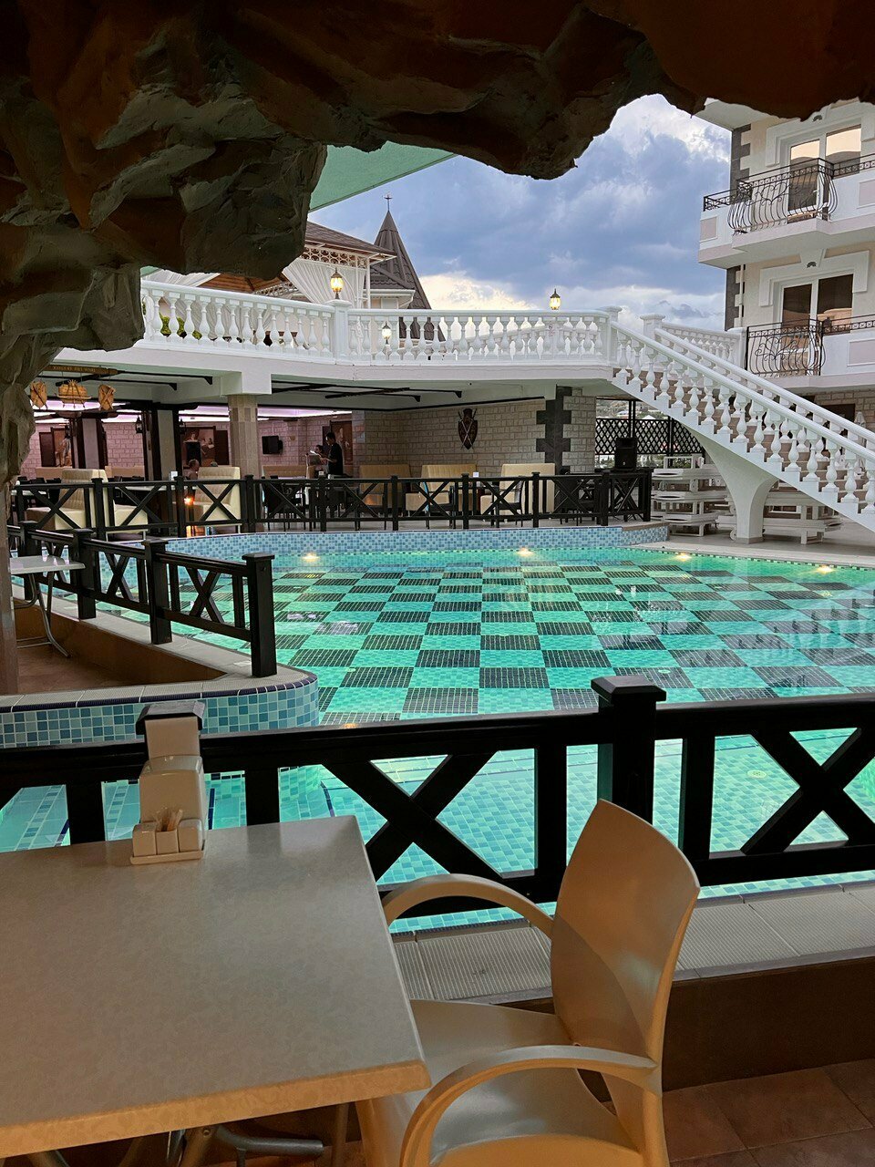 Гостиница Камелот Малореченское-108