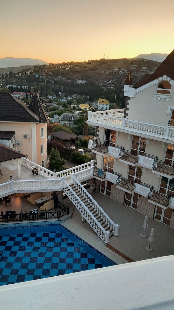 Гостиница Камелот Малореченское-213