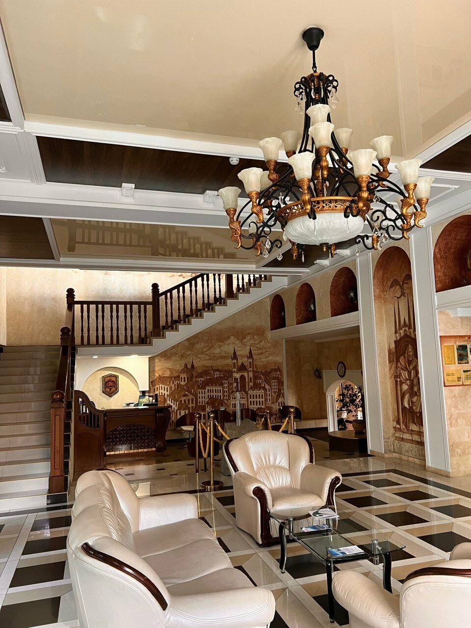 Гостиница Камелот Малореченское-71