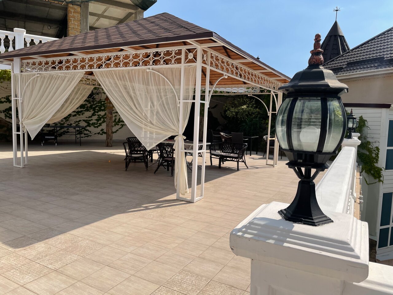 Гостиница Камелот Малореченское-44