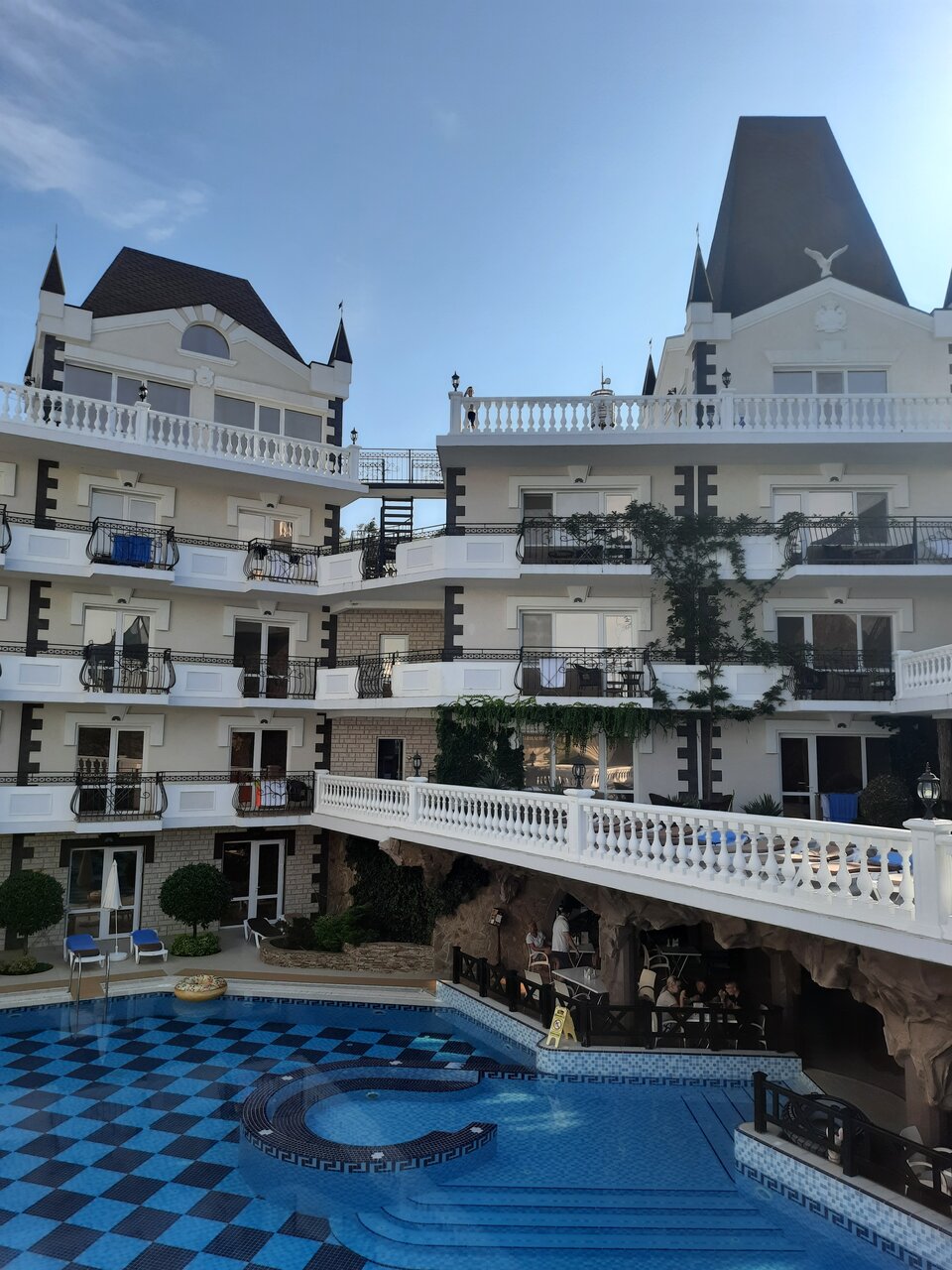 Гостиница Камелот Малореченское-214