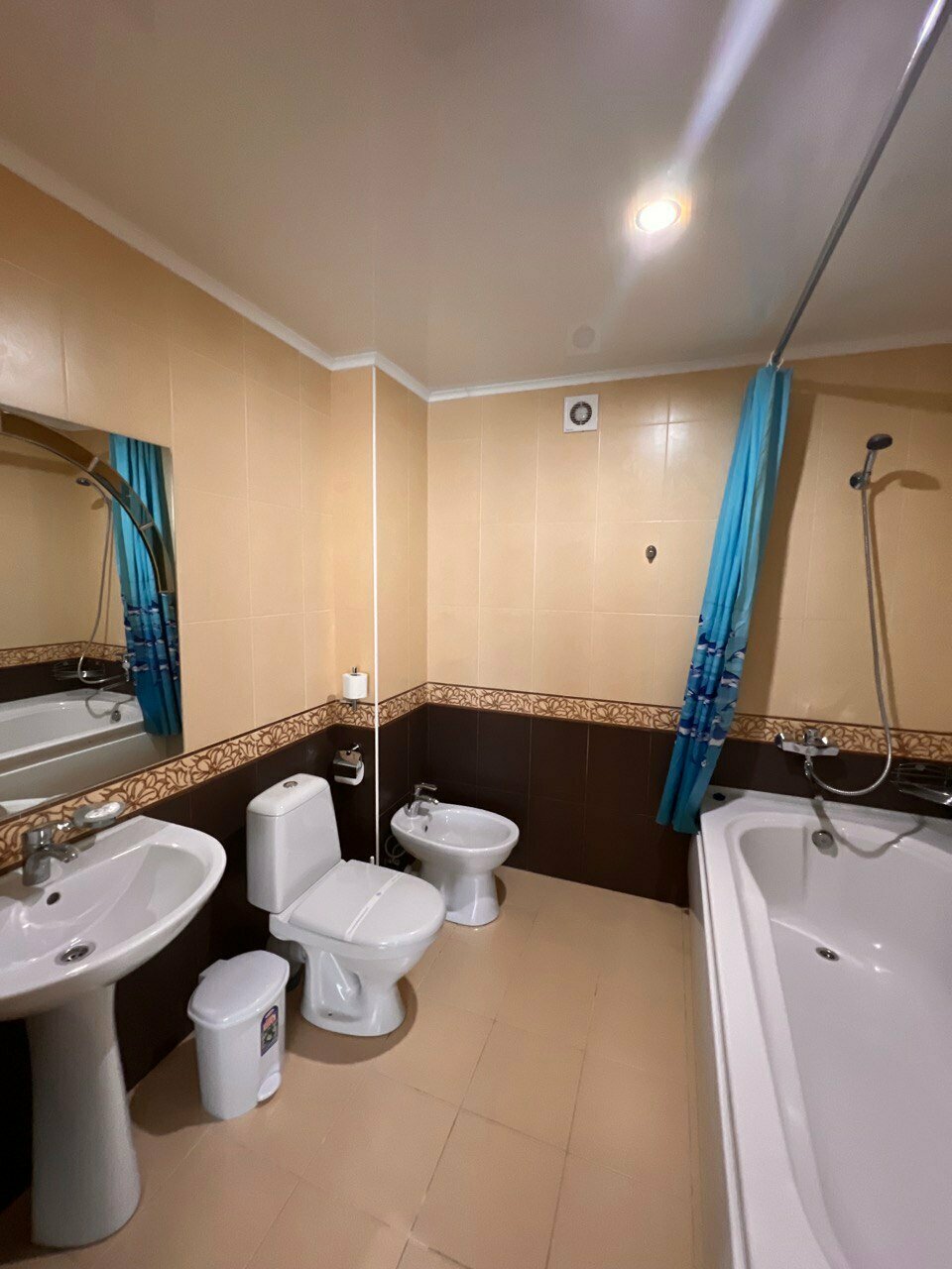 Гостиница Камелот Малореченское-232