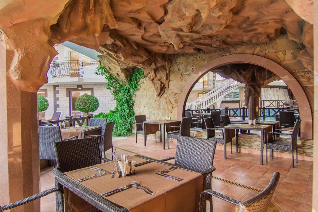 Гостиница Камелот Малореченское-135