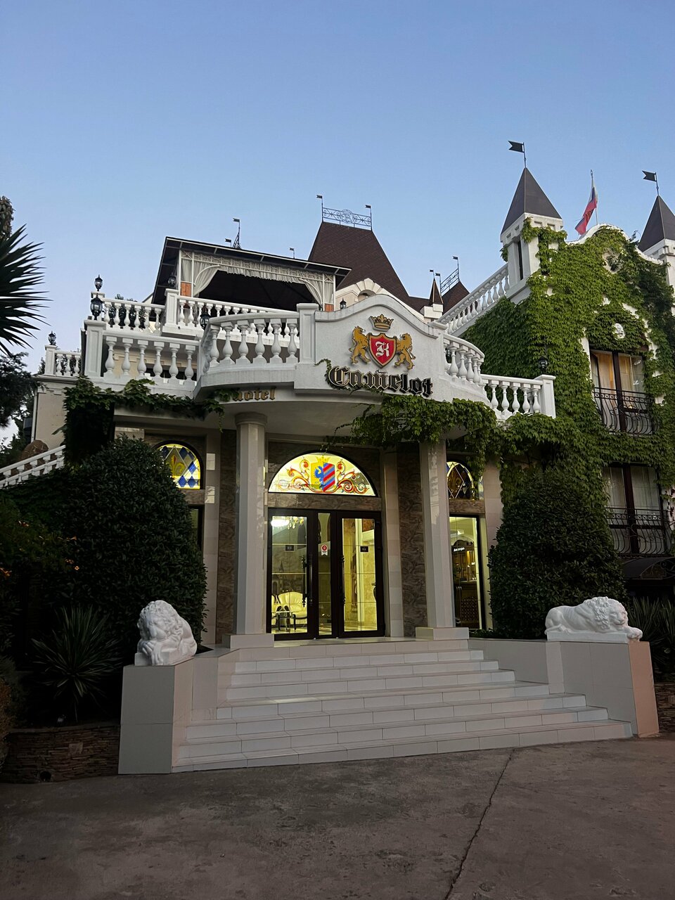 Гостиница Камелот Малореченское-216