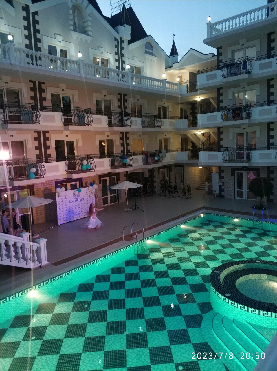 Гостиница Камелот Малореченское-156