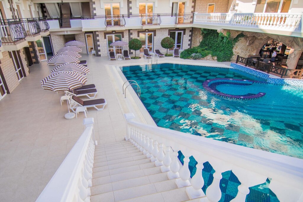 Гостиница Камелот Малореченское-98