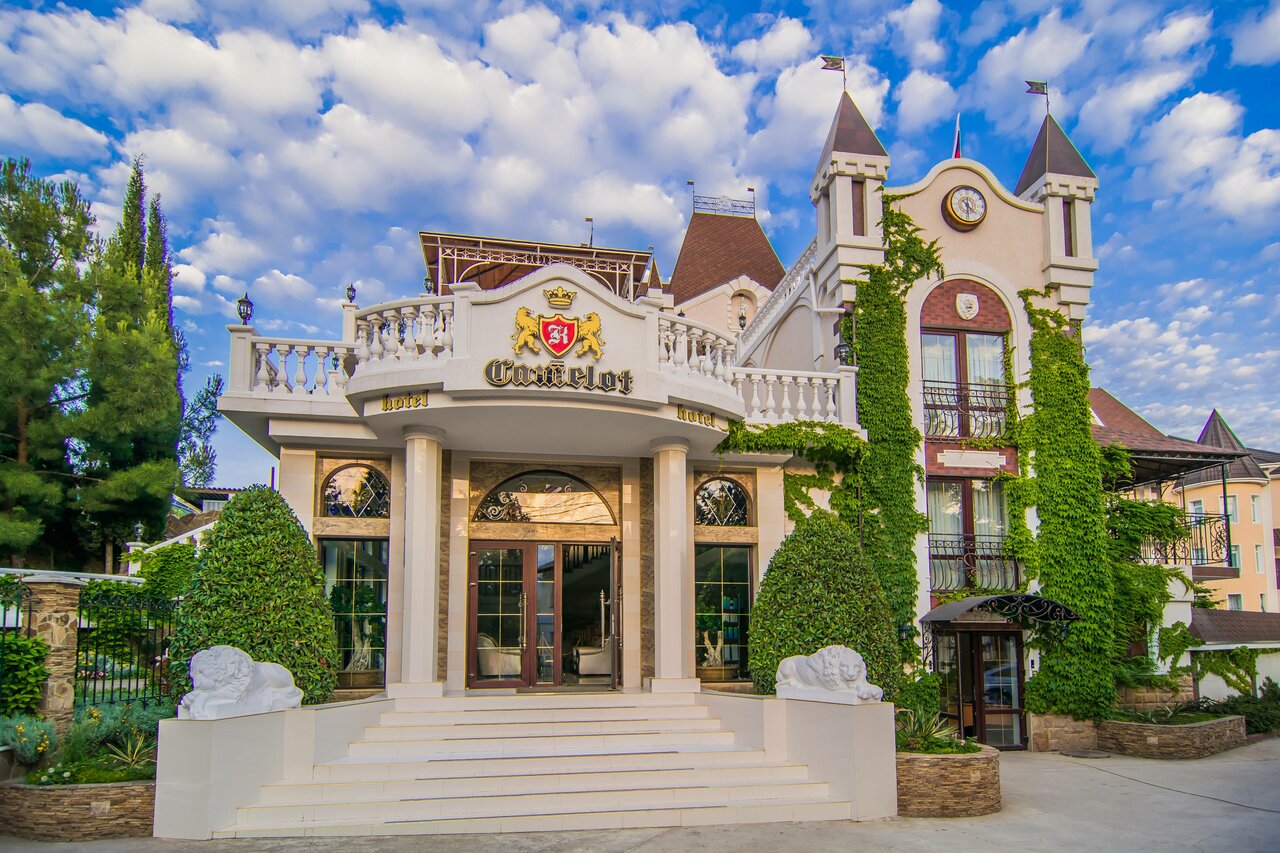 Гостиница Камелот Малореченское