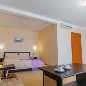 Гостиница Камелот Малореченское