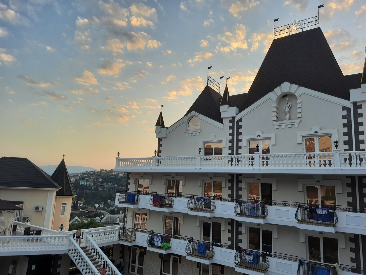 Гостиница Камелот Малореченское-182