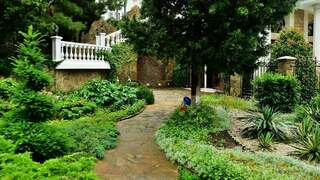 Гостиница Камелот Малореченское-3