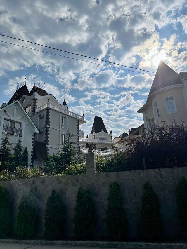 Гостиница Камелот Малореченское-105