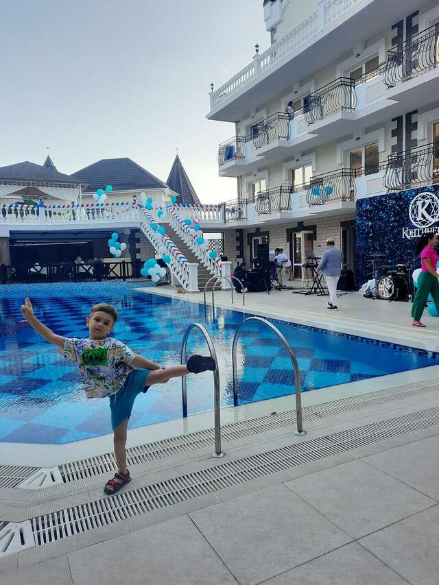 Гостиница Камелот Малореченское-154