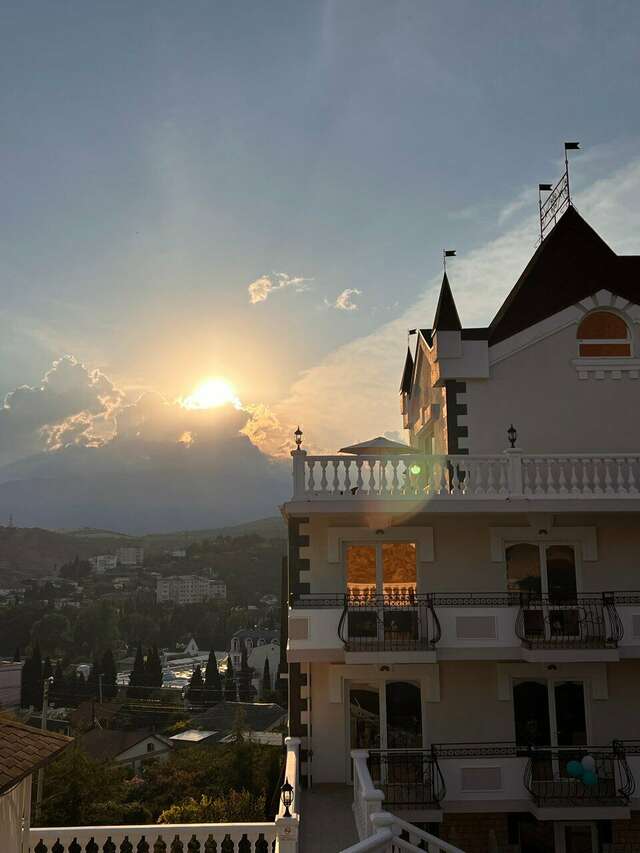 Гостиница Камелот Малореченское-133