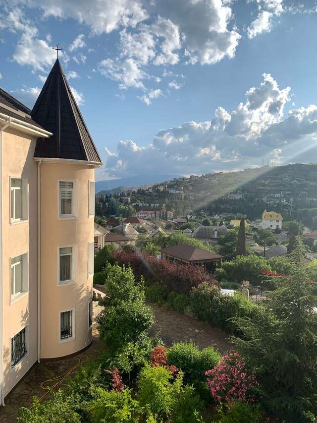 Гостиница Камелот Малореченское-66