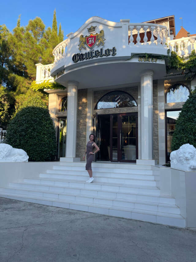 Гостиница Камелот Малореченское-99