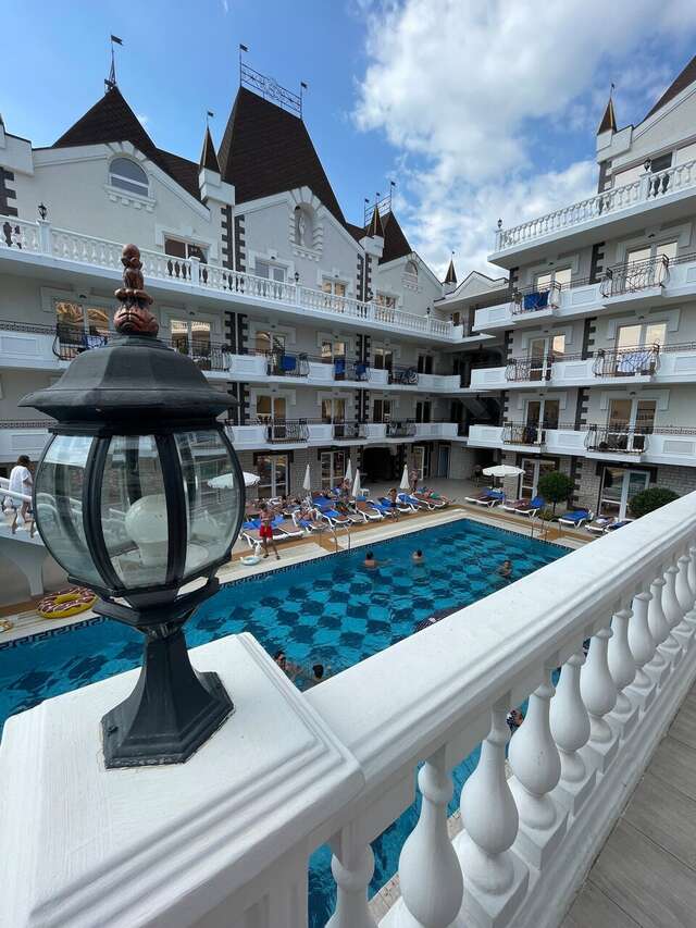 Гостиница Камелот Малореченское-132