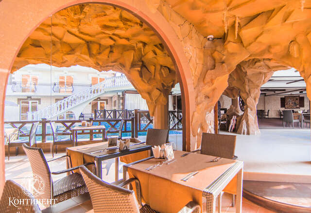 Гостиница Камелот Малореченское-47