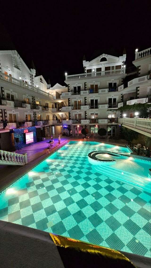 Гостиница Камелот Малореченское-121