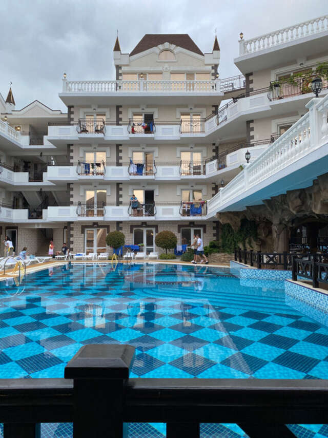 Гостиница Камелот Малореченское-201