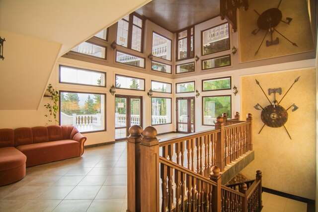 Гостиница Камелот Малореченское-90