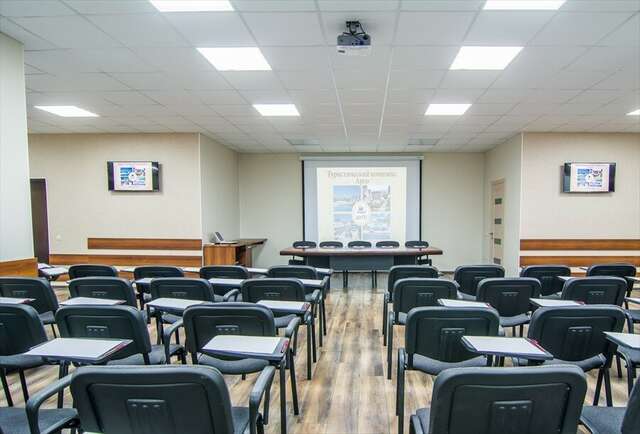 Гостиница Камелот Малореченское-37