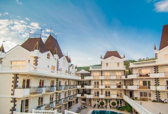 Гостиница Камелот Малореченское-35