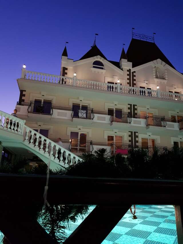 Гостиница Камелот Малореченское-130