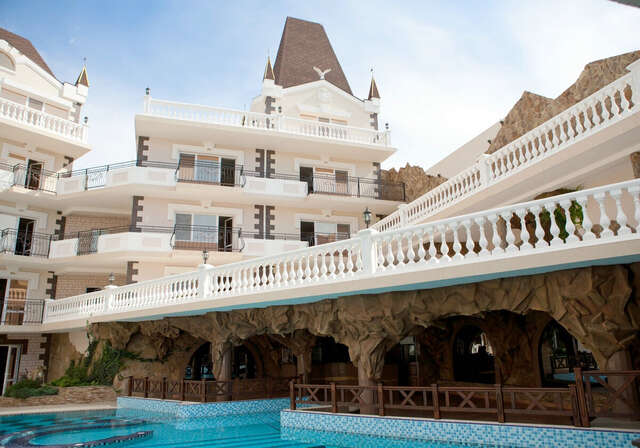 Гостиница Камелот Малореченское-147