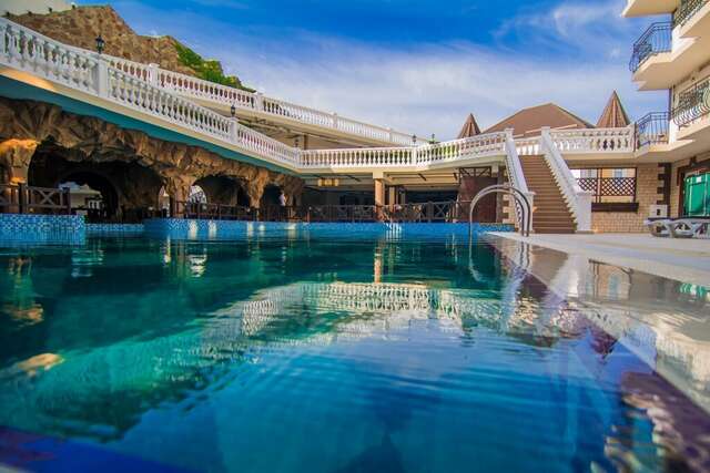 Гостиница Камелот Малореченское-78